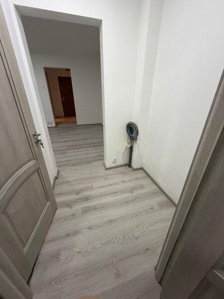 Dristor, 2 camere renovat premium, 4 minute metrou, etajul 1